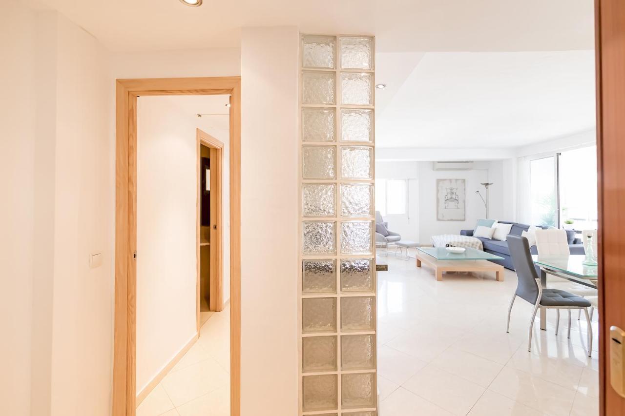 Bhost - Paseo De La Malagueta Apartment Malaga Luaran gambar